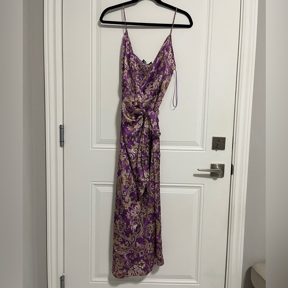 Zara Women’s Satin Effect Lavender Paisley Bow Tie Wrap Midi Dress - Size S - Picture 1 of 15